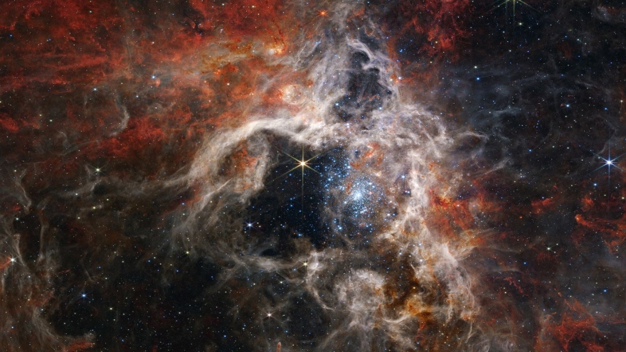 Chiêm ngưỡng những bức ảnh vũ trụ ngoạn mục từ kính thiên văn James Webb