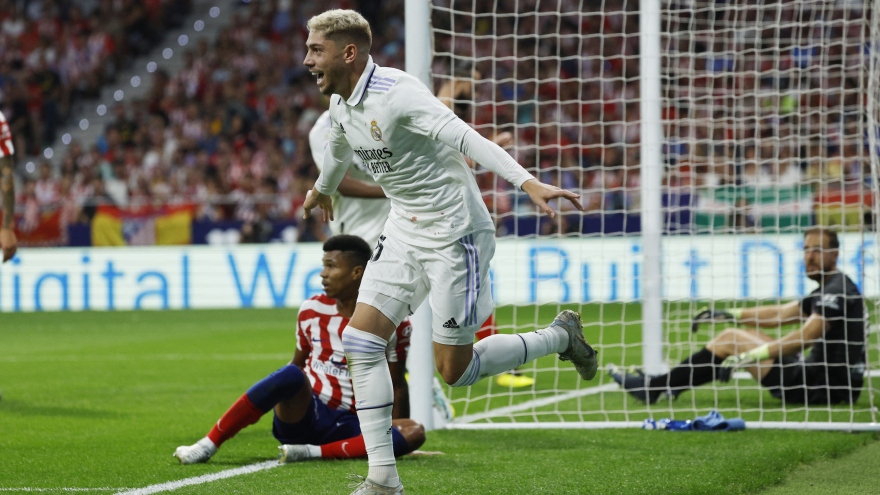 Thắng sát nút Atletico, Real Madrid giữ vững ngôi đầu La Liga