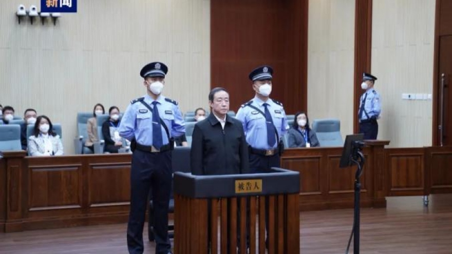 Cựu Bộ trưởng Tư pháp Trung Quốc lãnh án tử hình treo