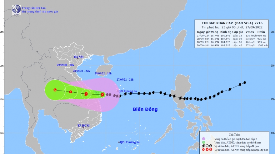 Bão số 4 đang ở trên vùng biển Quảng Trị-Quảng Ngãi, giật cấp 15