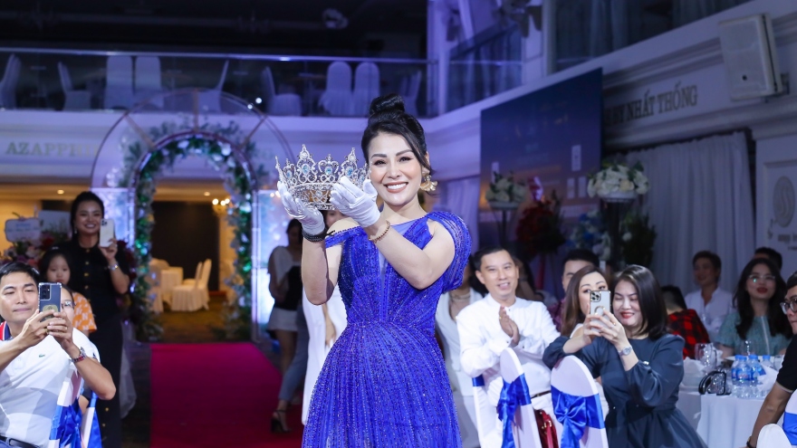 Công bố vương miện trị giá 3,9 tỷ đồng của cuộc thi Hoa hậu Biển đảo Việt Nam