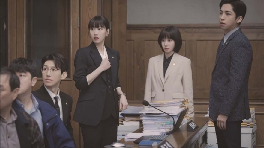 "Nữ luật sư kỳ lạ Woo Young Woo" đứng đầu Netflix 7 tuần liên tiếp
