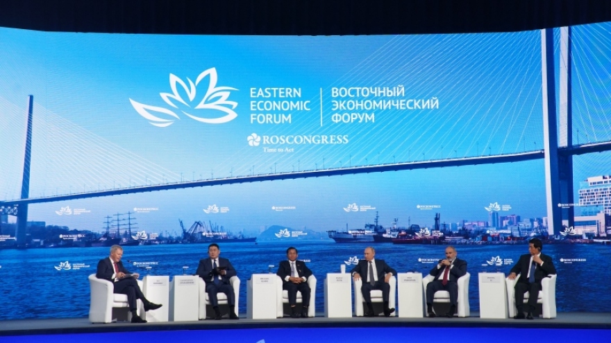Tổng thống Nga: 97% ngũ cốc từ Ukraine được chuyển tới nước giàu