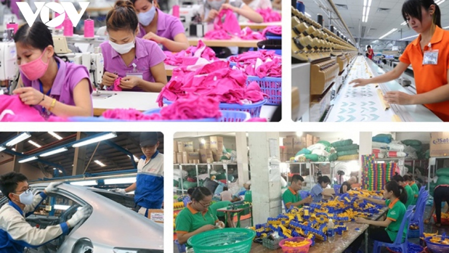 Dự báo GDP Việt Nam 2022 cao vượt dự kiến và khuyến nghị của chuyên gia