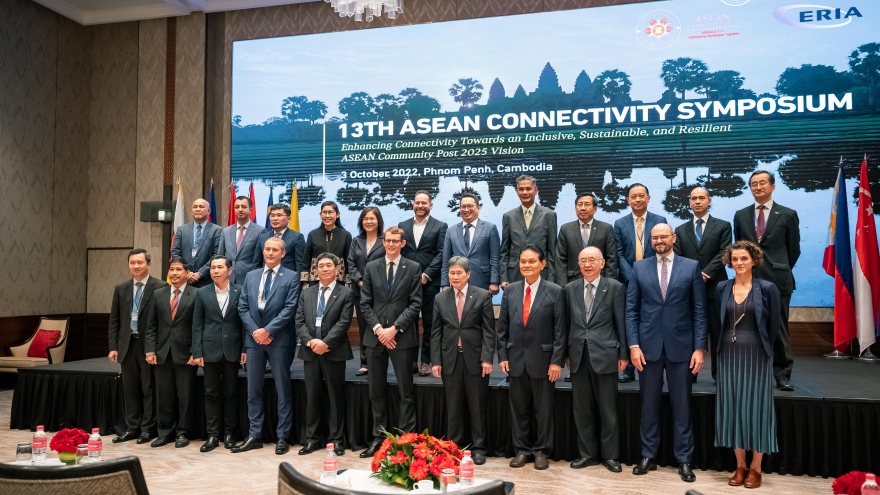 Việt Nam dự họp ACCC và Diễn đàn Kết nối ASEAN lần thứ 13