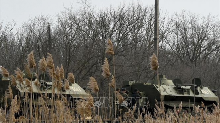 Nga tuyên bố sử dụng vũ khí tầm xa tấn công mục tiêu quân sự của Ukraine