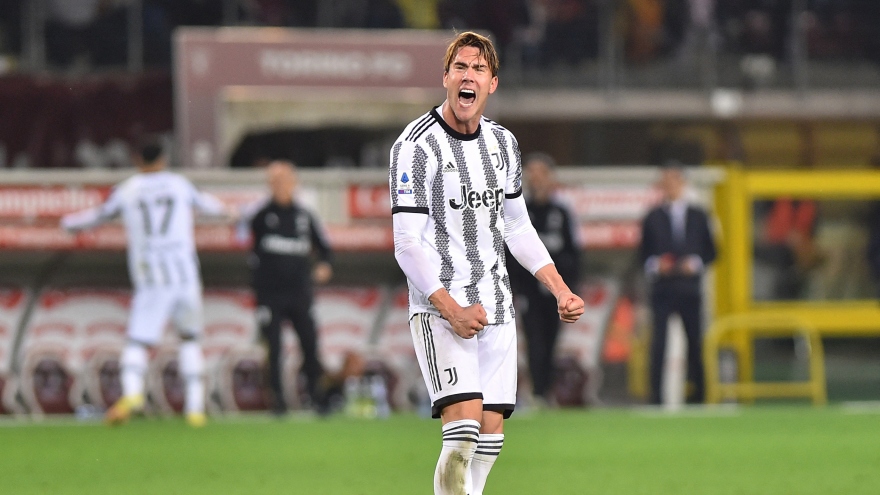 Thắng nhọc Torino, Juventus tạm thoát khủng hoảng