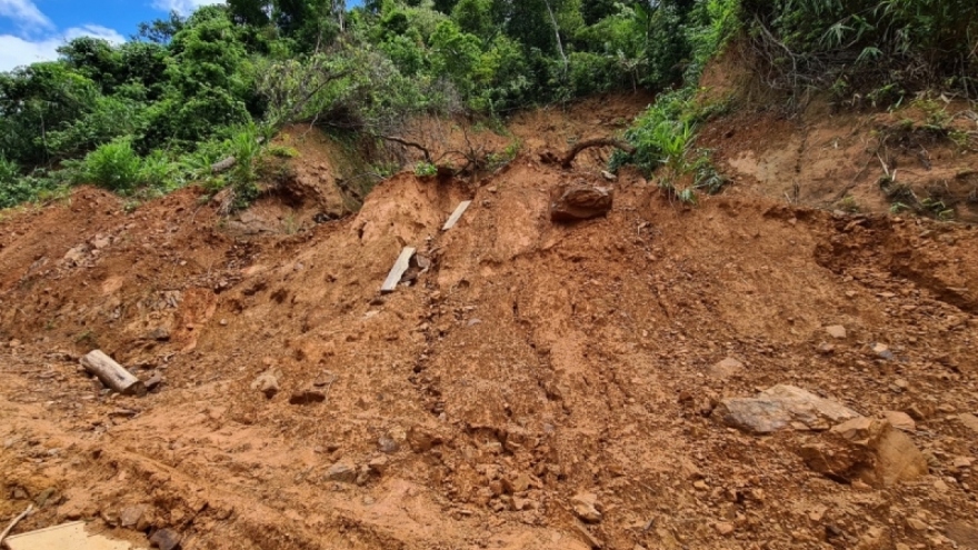 Cảnh báo lũ quét, sạt lở đất, sụt lún đất từ Hà Tĩnh đến Quảng Trị