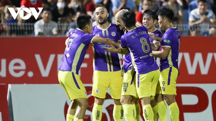 Lịch thi đấu bóng đá hôm nay (30/10): Hà Nội FC trở lại ngôi đầu V-League?