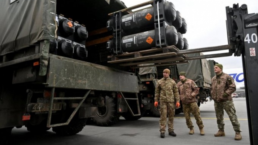 Mỹ đang cạn kiệt nguồn cung vũ khí cho Ukraine