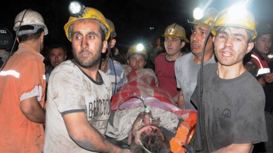 Sập hầm mỏ tại Thổ Nhĩ Kỳ, hàng chục người mắc kẹt