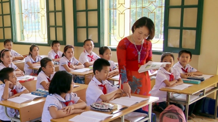"Tuyệt đối không để thiếu giáo viên đứng lớp ở Lào Cai"