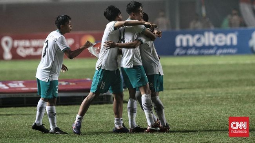 U17 Indonesia gặp bất lợi lớn sau vụ bạo loạn kinh hoàng