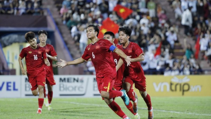 “Đè bẹp” U17 Thái Lan, U17 Việt Nam được thưởng lớn