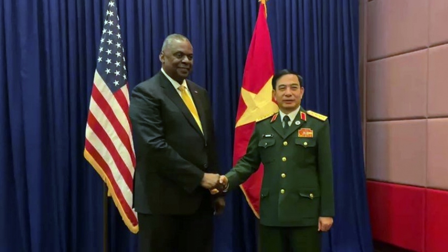 Bộ trưởng Phan Văn Giang gặp song phương Bộ trưởng Quốc phòng Mỹ