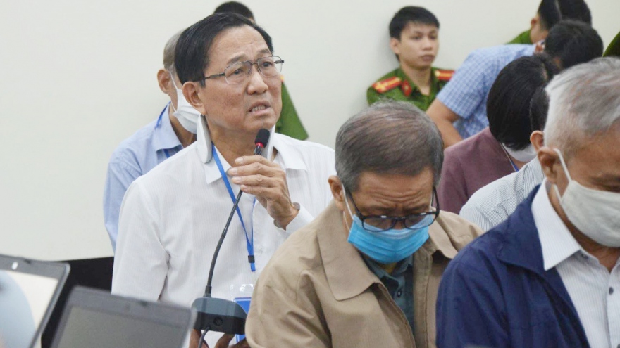 Cựu Thứ trưởng Bộ Y tế Cao Minh Quang nhận án 30 tháng tù treo