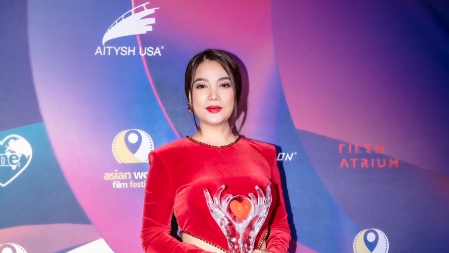 Trương Ngọc Ánh áp lực khi làm Chủ tịch giám khảo Liên hoan phim quốc tế