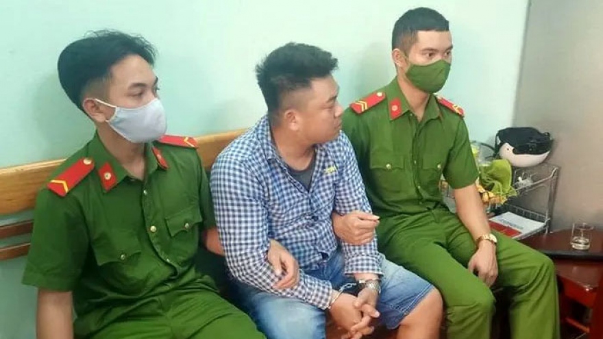 Khởi tố đối tượng cầm rựa tấn công người phụ nữ dã man tại Quảng Nam