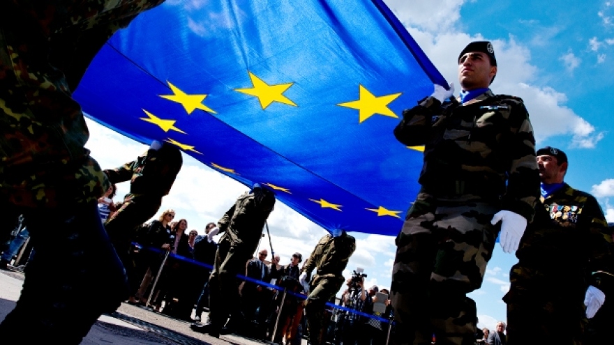 EU sẽ tăng thêm 70 tỷ euro cho quốc phòng vào năm 2025 