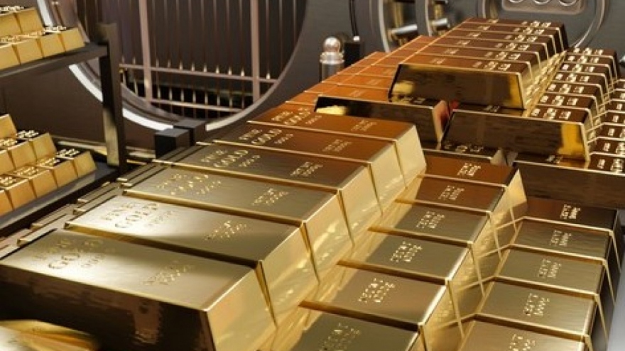 Giá vàng trong nước tăng khi giá thế giới giảm