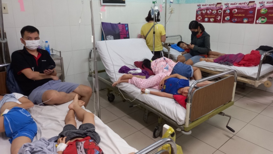 Làm rõ trách nhiệm việc gần 650 học sinh trường ISChool Nha Trang bị ngộ độc