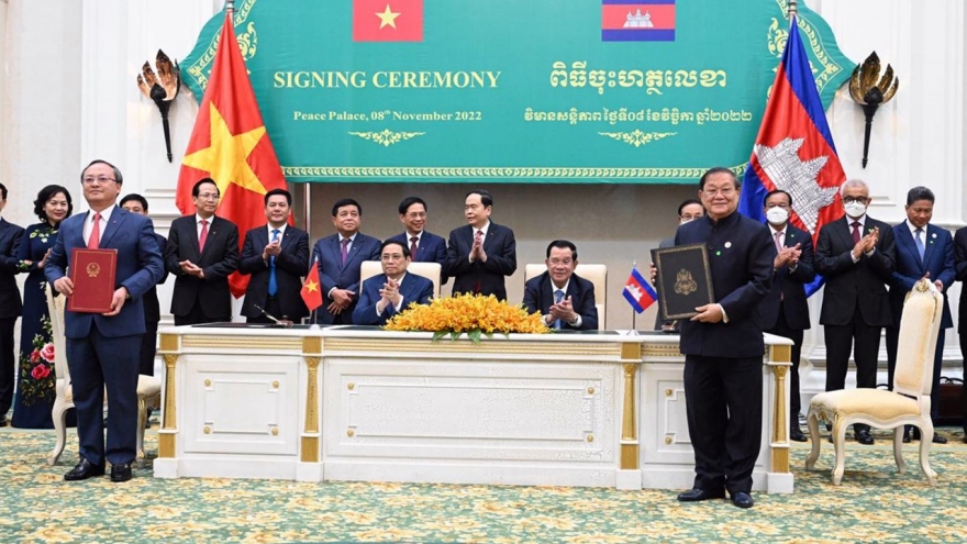 Đài TNVN và Bộ Thông tin Campuchia ký thỏa thuận hợp tác