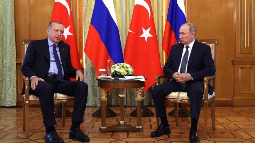 Tổng thống Nga -Thổ Nhĩ Kỳ điện đàm
