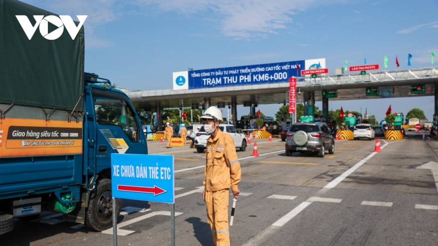 Điều chỉnh đầu tư Dự án đường nối cao tốc Nội Bài - Lào Cai đến Sa Pa