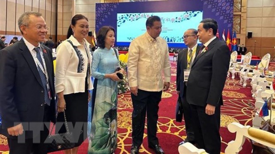 Hạ viện Philippines thông qua Nghị quyết thúc đẩy hợp tác với Quốc hội Việt Nam