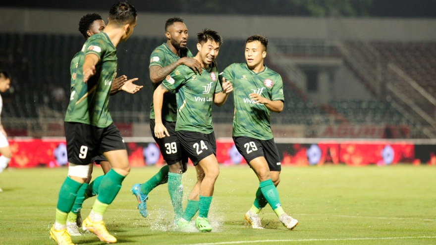 Đại thắng Đà Nẵng, CLB TP.HCM trụ hạng V-League sớm 2 vòng đấu