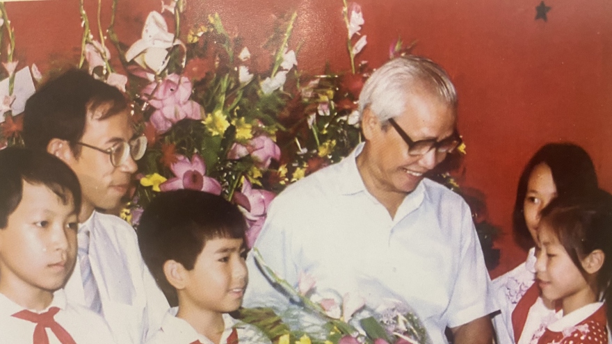 Những hình ảnh tư liệu quý về Thủ tướng Võ Văn Kiệt