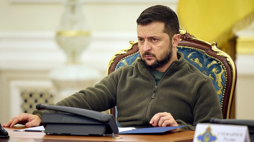 Tổng thống Zelensky sa thải chỉ huy quân sự hàng đầu của Ukraine