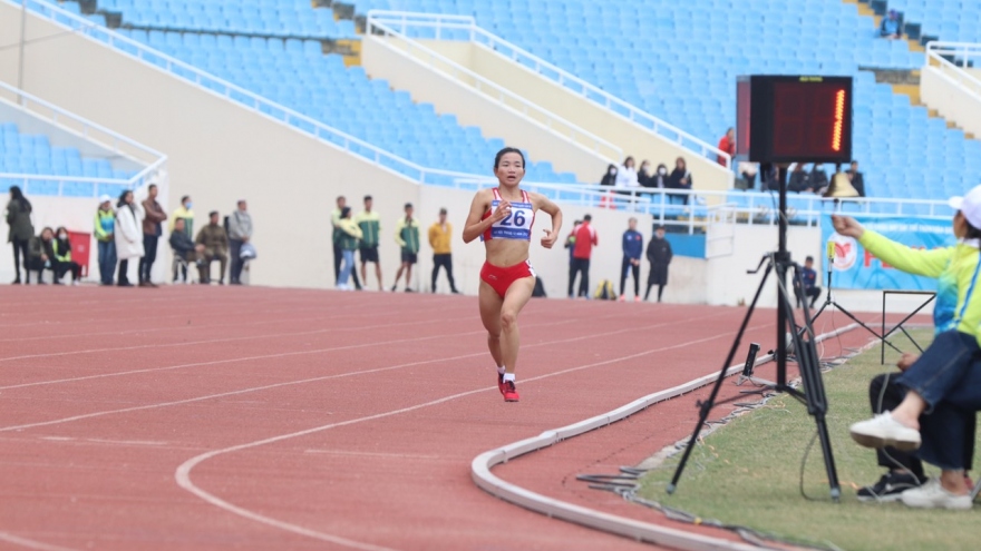 Nguyễn Thị Oanh phá sâu kỷ lục quốc gia, tiệm cận kỷ lục SEA Games chạy 10.000m