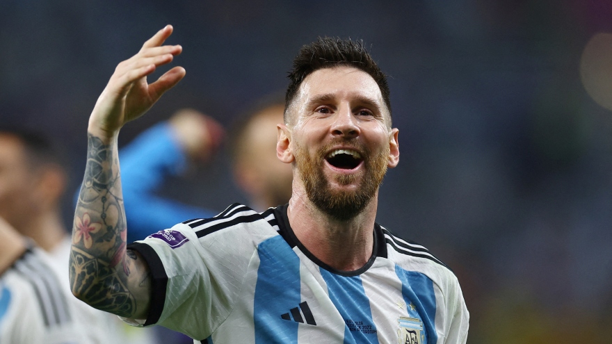 Sút tung lưới Australia, Messi cán cột mốc ấn tượng trong sự nghiệp