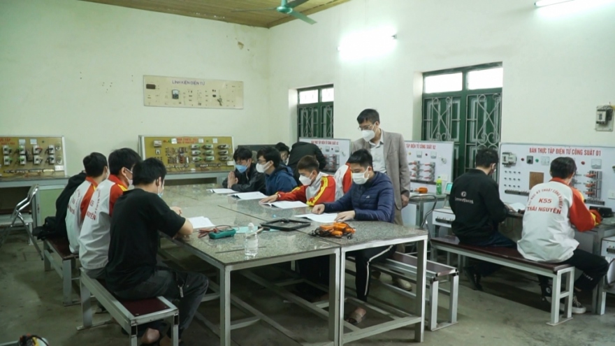 Giáo dục Thái Nguyên linh hoạt chuyển mình trong mùa dịch
