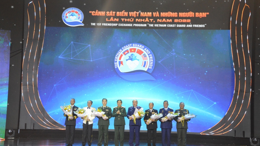 Giao lưu "Cảnh sát biển Việt Nam và những người bạn"