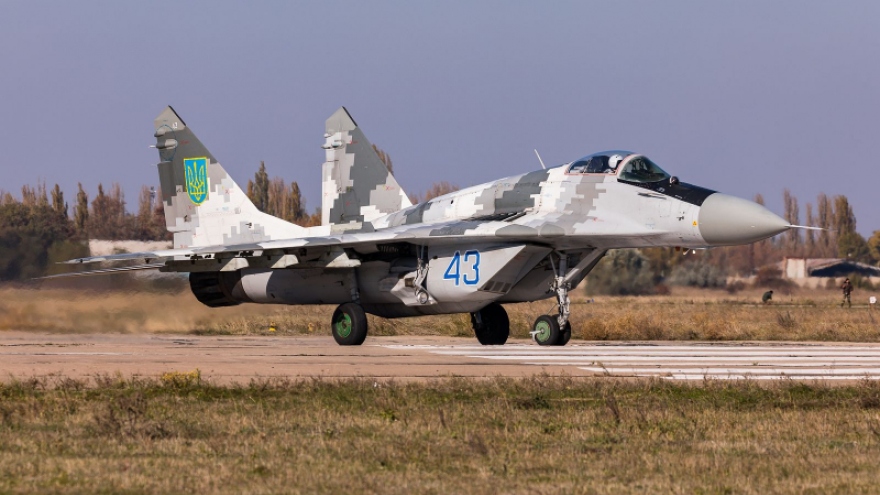 Phi công Ukraine tiết lộ những mối nguy hiểm trong cuộc không chiến với Nga