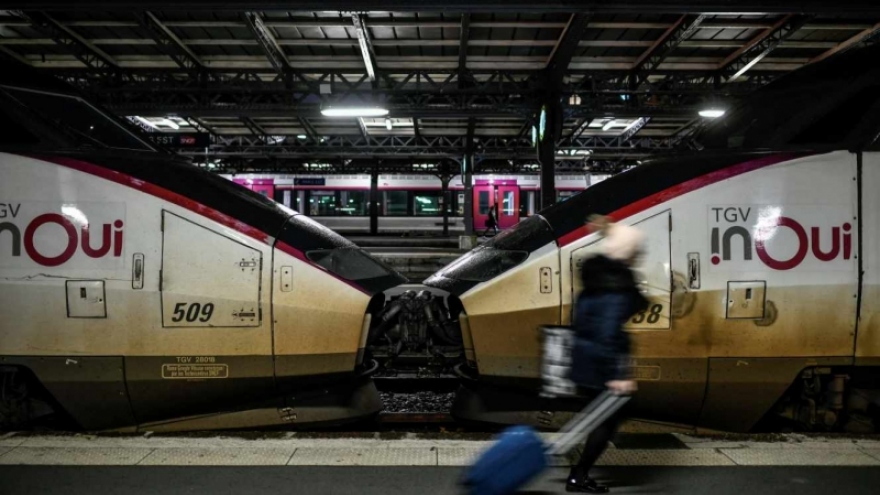 Đình công ngành đường sắt tại Pháp khiến hơn 200.000 hành khách bị lỡ chuyến