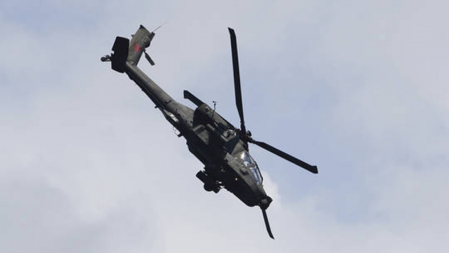 Anh bác tin cung cấp trực thăng chiến đấu Apache cho Ukraine