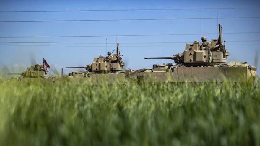 Mỹ và Đức xác nhận cung cấp xe tăng hạng nhẹ cho Ukraine