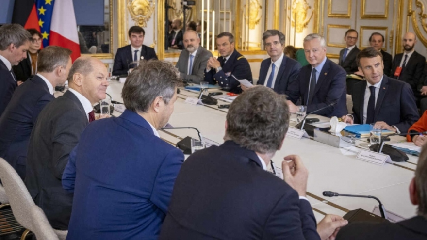 Pháp và Đức hàn gắn rạn nứt, quyết tâm duy trì đầu tàu cho EU