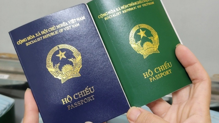 Từ 1/1/2023, hộ chiếu phổ thông cấp mới bổ sung thông tin "nơi sinh"