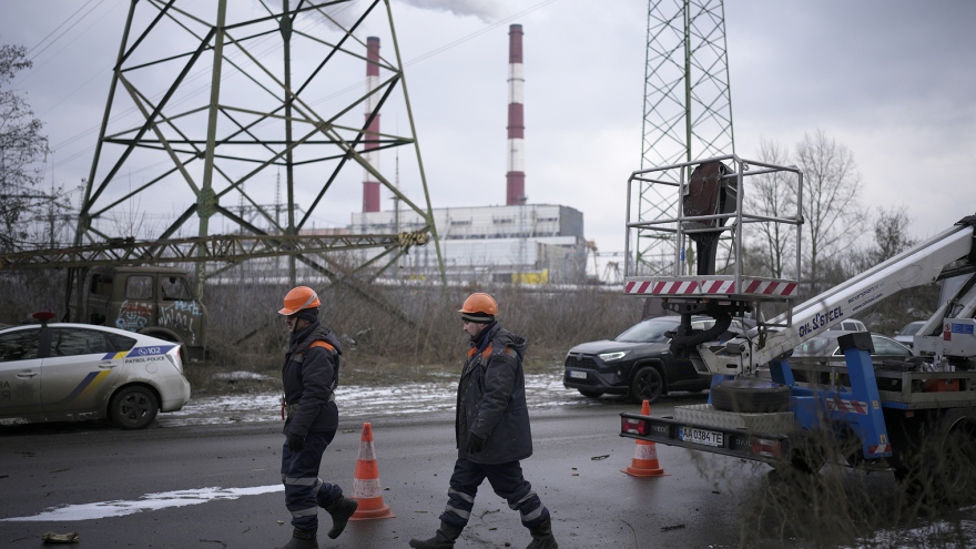 Ukraine tố Nga phóng 55 quả tên lửa vào cơ sở hạ tầng năng lượng