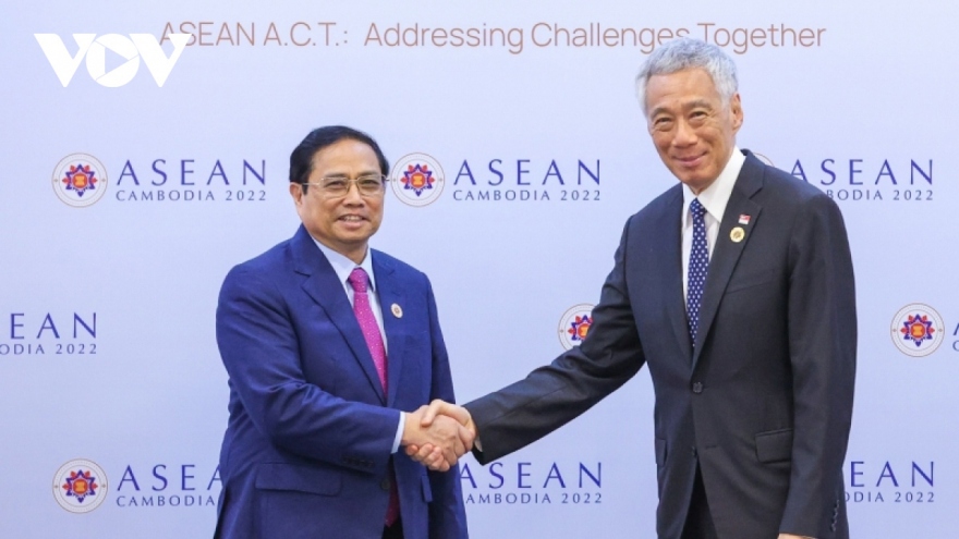Thủ tướng thăm Singapore: Đưa hợp tác kết nối kinh tế hai nước lên tầm cao mới