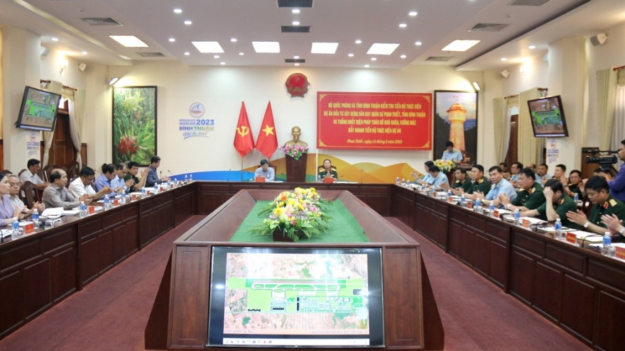Bộ Quốc phòng làm việc với tỉnh Bình Thuận về tiến độ sân bay Phan Thiết