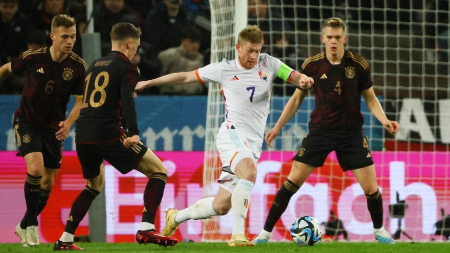 De Bruyne vừa ghi bàn vừa kiến tạo, Bỉ thắng kịch tính Đức