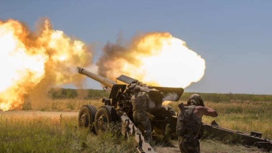 Nga khai hỏa pháo Giatsint-S và Giatsint-B tấn công các mục tiêu ở Ukraine