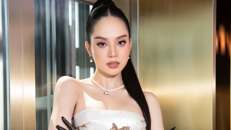 Hoa hậu Thanh Thủy xuất hiện với nhan sắc khác lạ sau nghi vấn thẩm mỹ