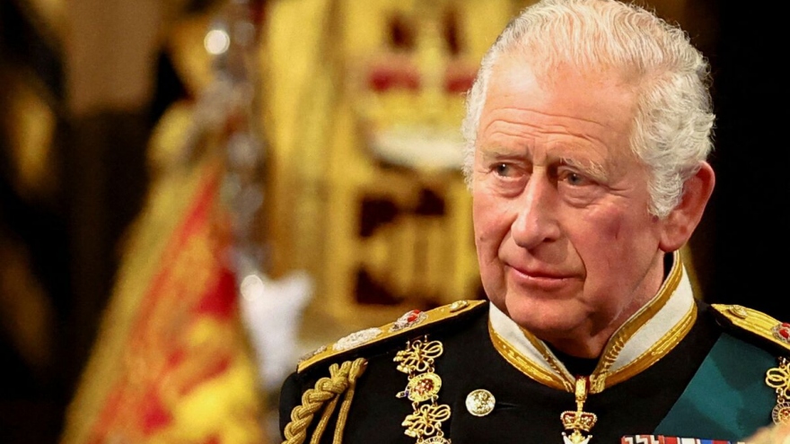 Vua Charles III hoãn chuyến thăm cấp nhà nước đầu tiên tới Pháp