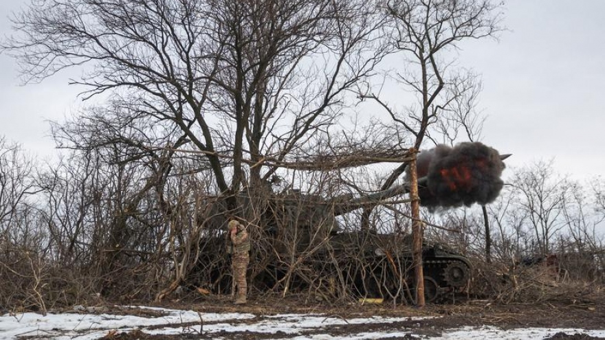 Nga siết chặt gọng kìm ở Bakhmut, Ukraine nói tình hình rất “căng”  